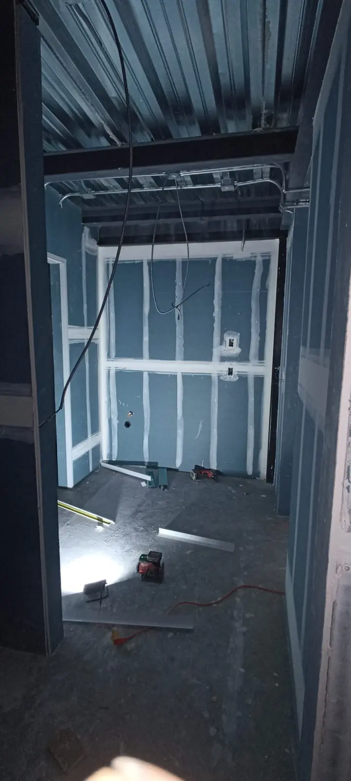 Oficinas Tec — detalle de proyecto